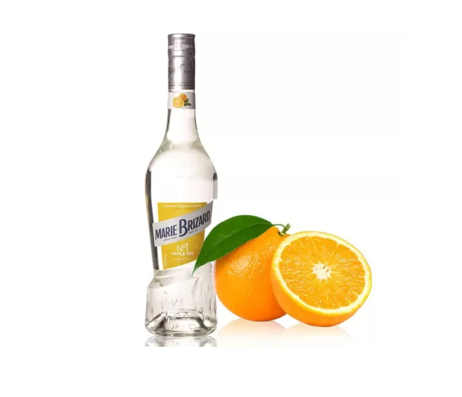 Licor Marie Brizard Laranja Triple Sec Fino 700ml - Shop Coopera