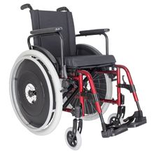 Cadeira de Rodas Ortomobil Ma3s 44 Preta Cadeira de Rodas Ortomobil MA3S P? Elev?vel Largura 44 Preta