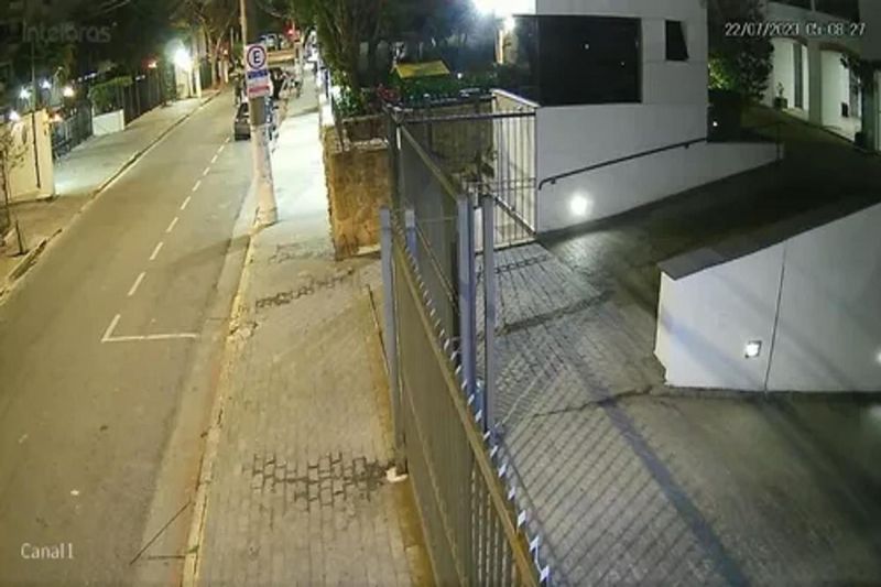 17246767129650