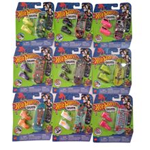 Skate - Hot Wheels - Brinquedo Skateboard Com Tenis (HGT46) MATTEL