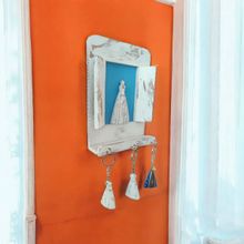 Porta chaves imagem de nossa senhora feito em madeira maciça esculpido a mão