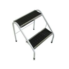 Escada 2 Degraus Com Piso de Borracha Com Cantoneira Inox