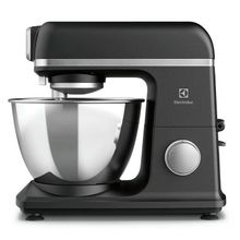 BATEDEIRA PLANETÁRIA ELECTROLUX 800W PRETA EXPERT COM TECNOLOGIA TRUFLOW POWER SYSTEM 127V KMP70