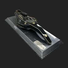 Miniatura de Quadro Decorativo 33cm x 12,5cm Carro F1 Snn 98T Preto G53 - Gran Belo