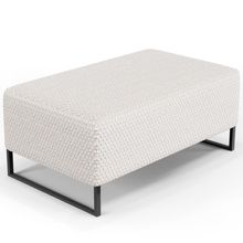 Puff Decorativo Sala De Estar Cléo Base De Ferro Preto 90 cm W01 Bouclê Cru - Lyam