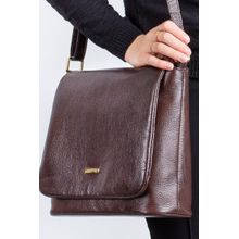 Bolsa transversal em couro liso com tampa Isadora