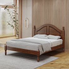 Cama de Casal Queen 214cm x 170cm com pés torneados Café Ouro Madeira Pinus - Finestra