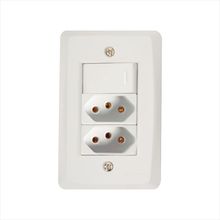 Conjunto 4x2 com 1 Interruptor Simples 10 A 250 V e 2 Tomadas 2P+T 10 A 250 V Tramontina Lux2 Branco