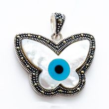 Pingente de Borboleta em Prata de Bali com Madre Pérola e Olho Grego