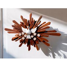 Divino Oval Com Flores e Pomba Branca