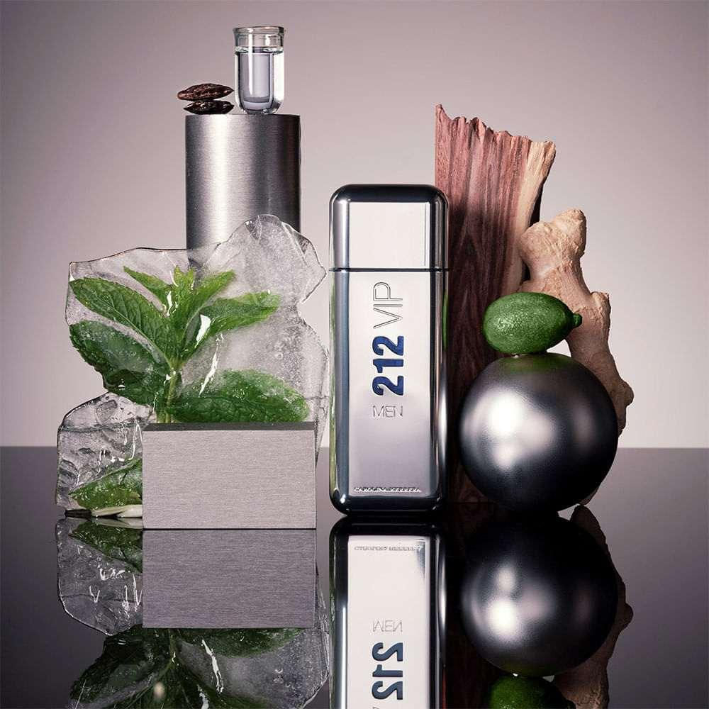 [正規品] Carolina Herrera 212 VIP Men 100ml 212 Vip Men Carolina Herrera EDT Masculino 100ml - Shop Coopera