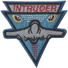 Bordado Termocolante Intruder
