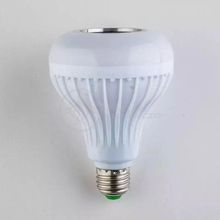 Lâmpada Led 12W E27 Rgb Colorida Com Caixa De Som