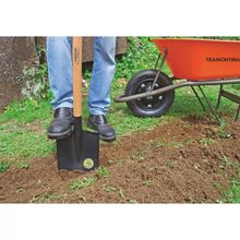 Vanga com Ponta Tramontina 402/00 em Aço com Cabo de Madeira 120 cm