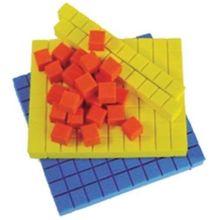 Material Dourado em Eva 111 Pecas - Brinque Mais