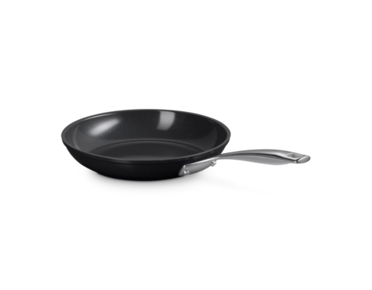 FRIGIDEIRA LE CREUSET RASA NON-STICK CERAMIC ESSENTIAL 26CM 51314260010098