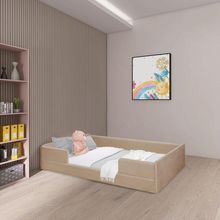 Cama Infantil Montessoriana Luana Em Madeira Maciça Com Revestimento Em Tecido Bege