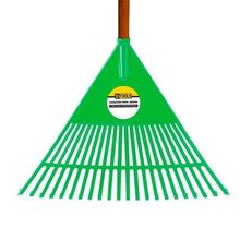 Vassoura Plástica 22 Dentes 550mm Com Cabo Para Jardinagem - Verde - Dtools