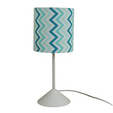 Abajur De Mesa Base Plástica E Cúpula Chevron Tons De Verde