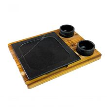 Prato Quadrado E Duas Cumbucas Com Suporte De Madeira 20x20cm