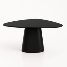 Mesa De Jantar Cone Orgânica Tríon Redonda 130x133 Cm Laca Preta