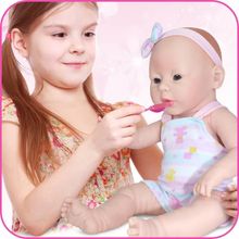 Brinquedo Boneca Bebê Ellen Papinha com Acessórios Pratinho