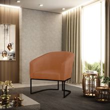 Poltrona Sala Decorativa Stella Base Industrial Preta Sintético PU Whisky D03 - D'Rossi