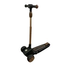 Patinete Infantil Preto com Led nas Rodas Guidão Ajustável