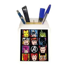 Organizador de Mesa Iluminado Classics Personagens Marvel Tpc com Ponto de LED Que Acende