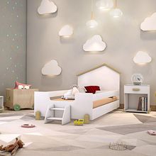 Cama Infantil Com Escadinha Solteiro Ayla - Branca E Natural - Cor: Branco